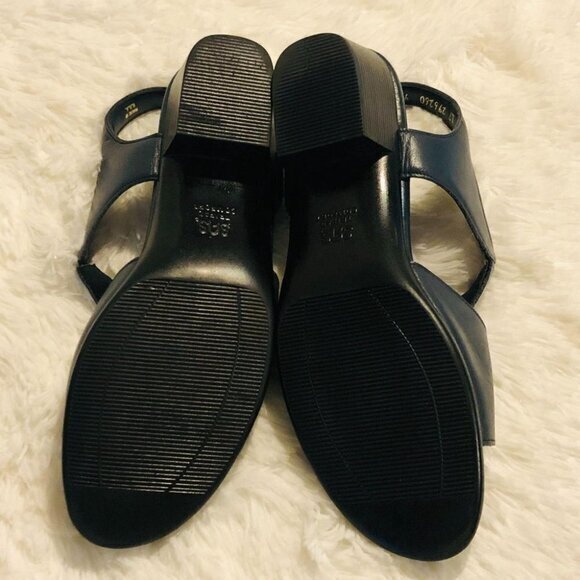 SAS. SUNTIMER TRIPAD COMFORT HEEL STRAP WOMEN'S LEATHER NAVY BLUE SANDAL 9.5 - Picture 3 of 5
